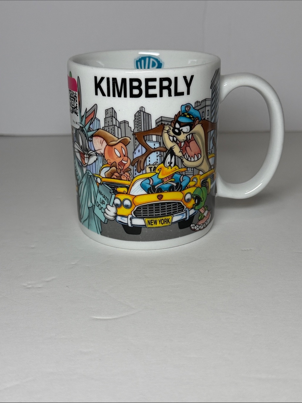 KIMBERLY Looney Tunes New York Character Mug